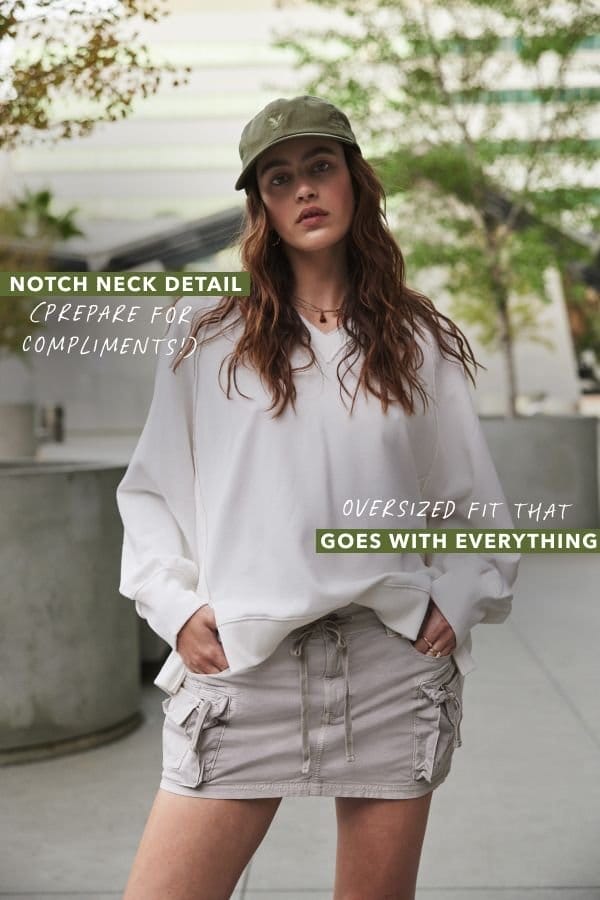 Notch neck detail (prepare for compliments!) Oversized fit that goes with everything