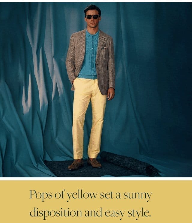 Pops of yellow set a sunny disposition and easy style.