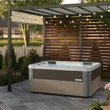 Aquaterra Spas Huntley 40 Jet 5 or 7-Person Spa