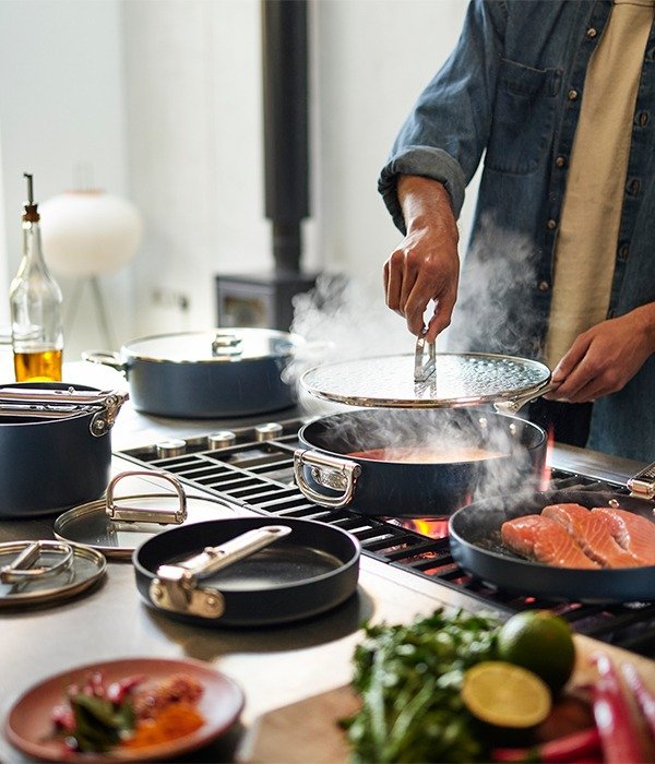 JOSEPH JOSEPH • Space Folding Handle Ceramic Non-Stick Dark Blue 10-Piece Cookware Set • SHOP NOW