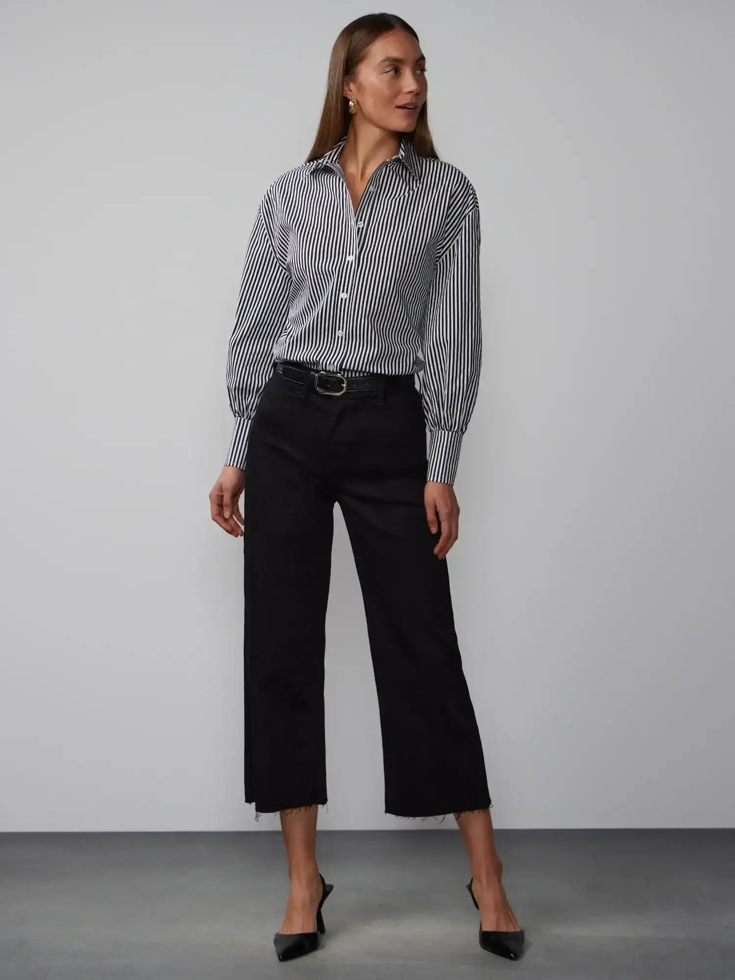 Image of High Rise Cropped Wide Leg Jeans