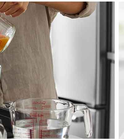 Sur La Table Glass Measuring Cups 