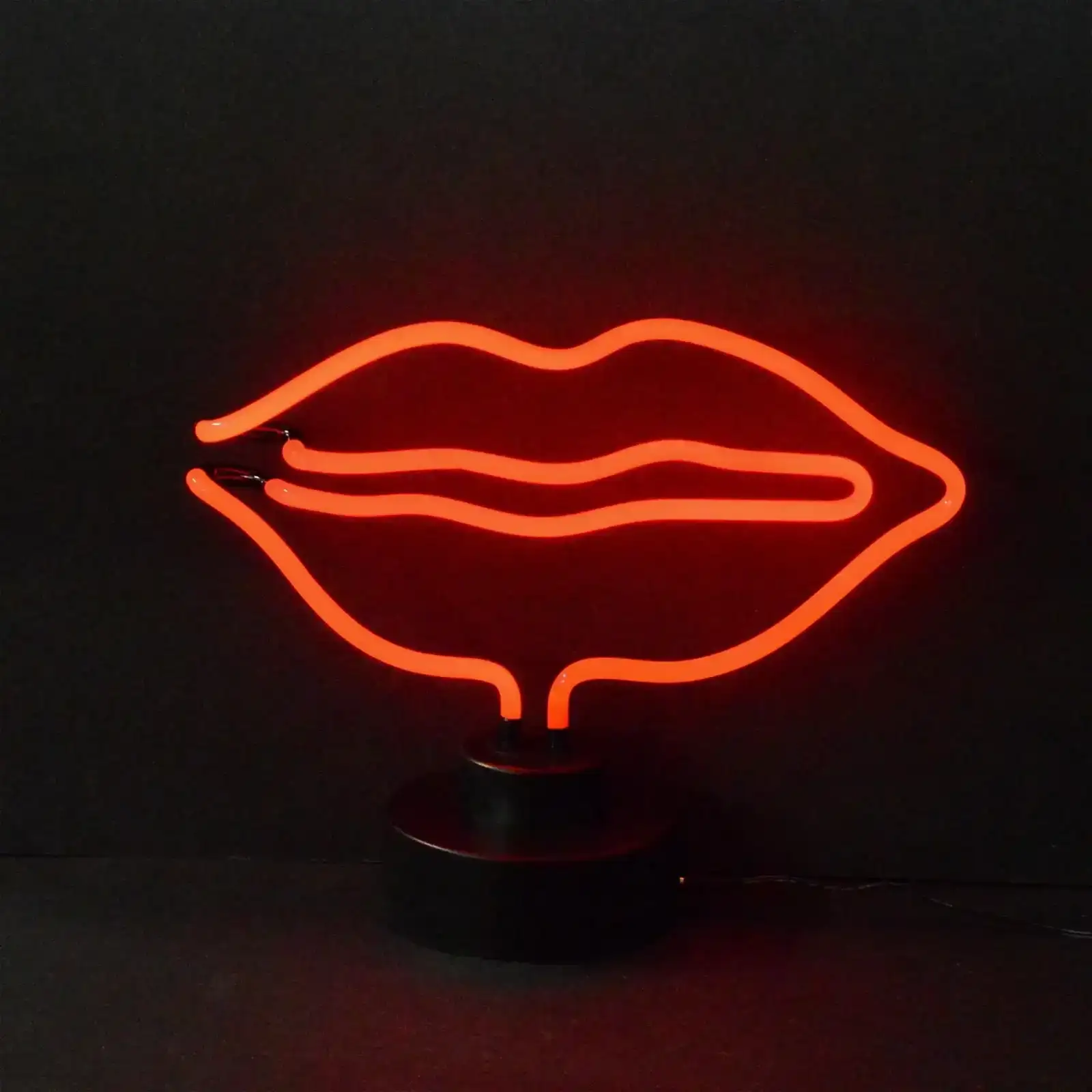 Lips Neon Sculpture