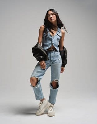 AE Stretch Super High-Waisted Ripped Ankle Straight Jean