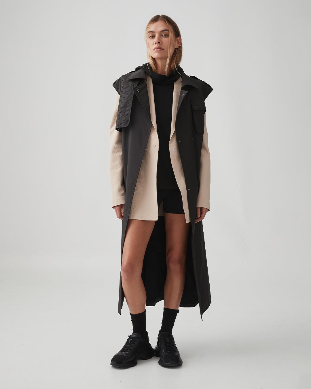 Sleeveless Belted Trench 703