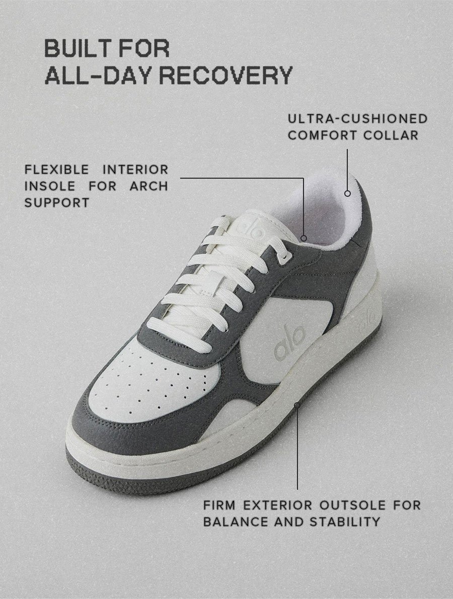 BUILT FOR ALL-DAY RECOVERY FLEXIBLE INTERIOR INSOLE FOR ARCH SUPPORT ULTRA CUSHIONED COMFORT COLLAR