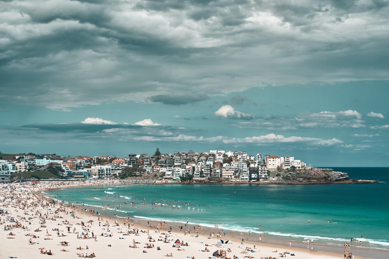 Moody light and colours on Bondi last night