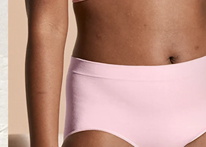 One Smooth U All-Around Smoothing Brief