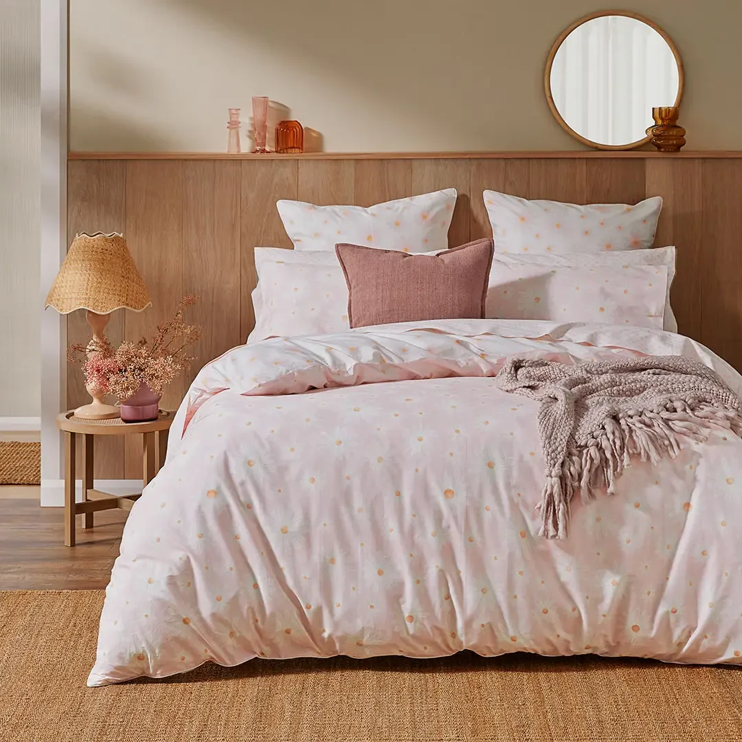 Marguerite Quilt Cover - Blush