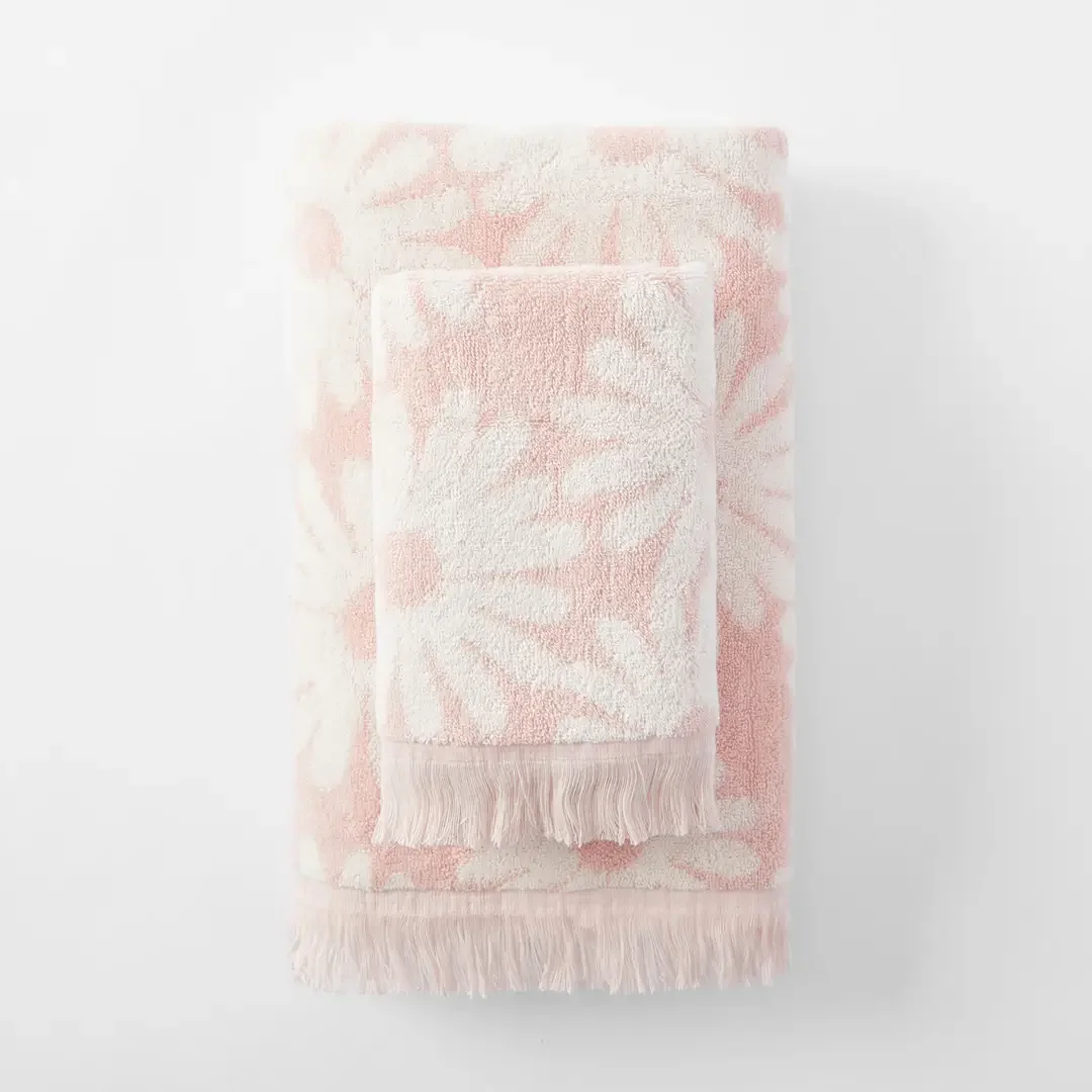 G_DAISY_BATH TOWELS OTHER_Blush