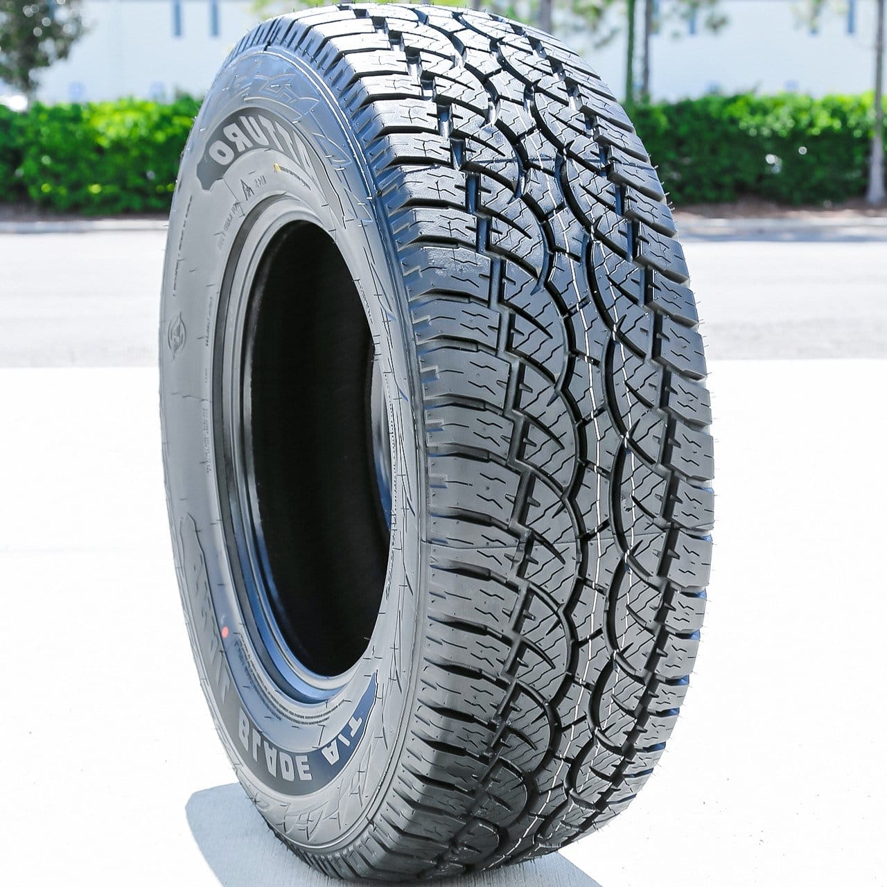 Image of Atturo Trail Blade A/T 275/60R20 115T AT All Terrain Tire