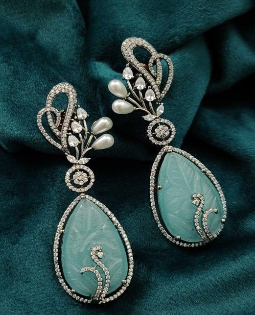 Image of Pear Drop AD Earrings