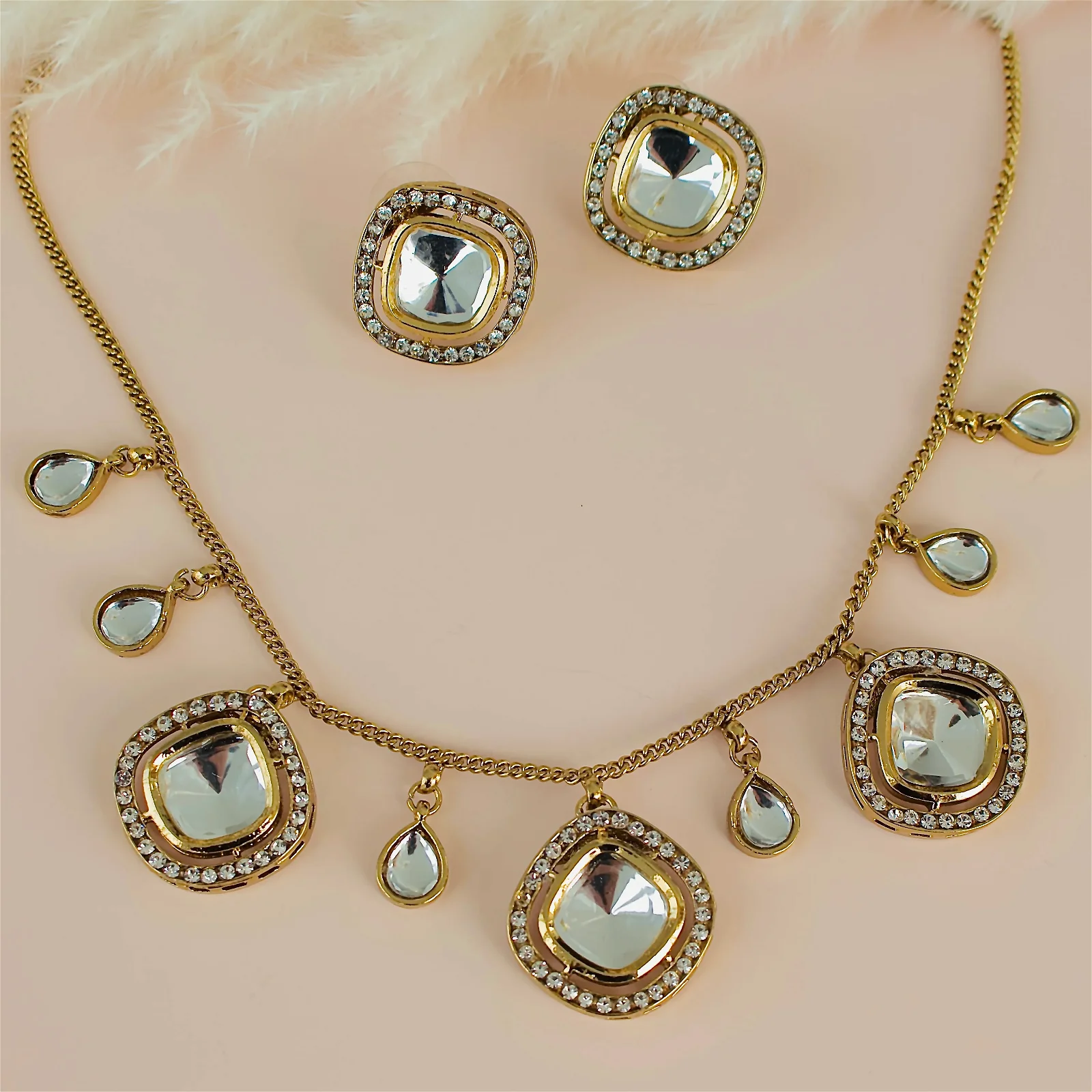 Image of Krisha Choker Necklace Set