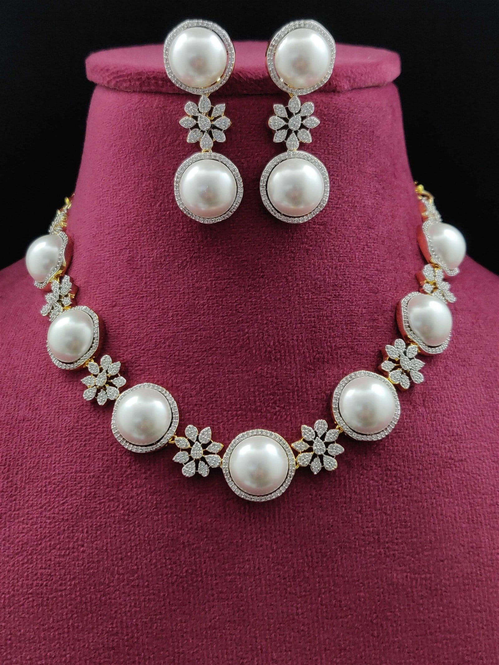 Image of PEARL FANCY AD NECKLACE