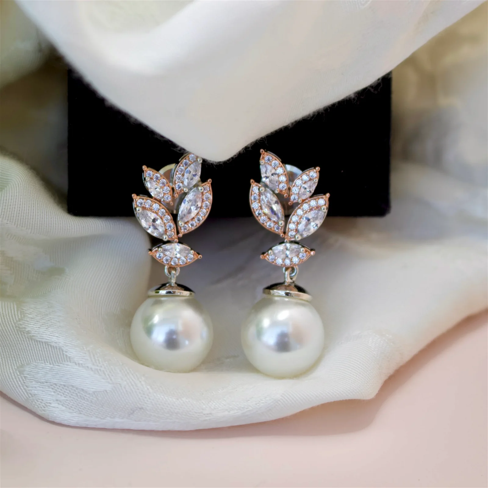 Image of Samira Pearl Drop Earrings