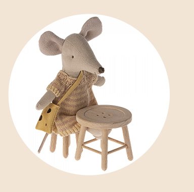 Presale Table and Stool Set, Mouse