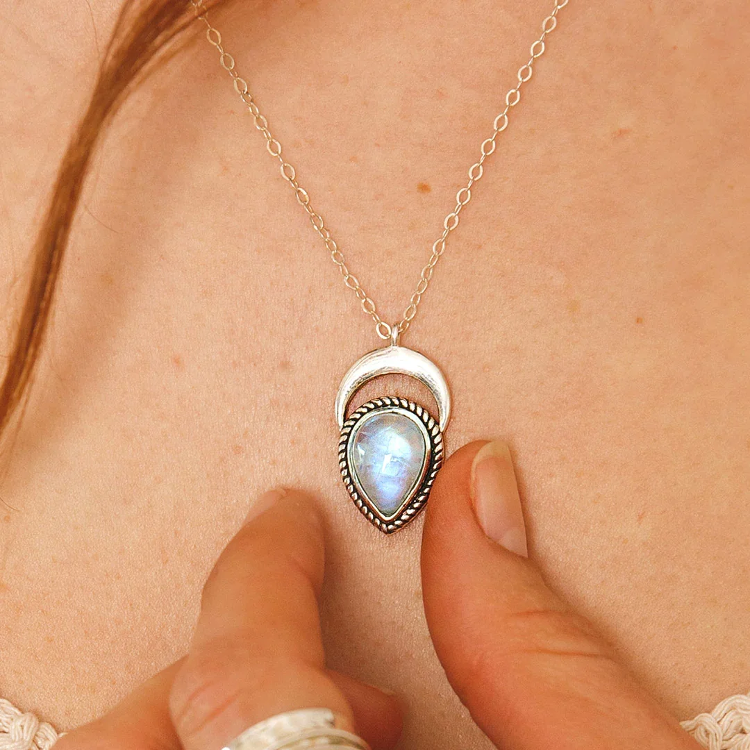 Image of The perfect moonstone necklace for summer