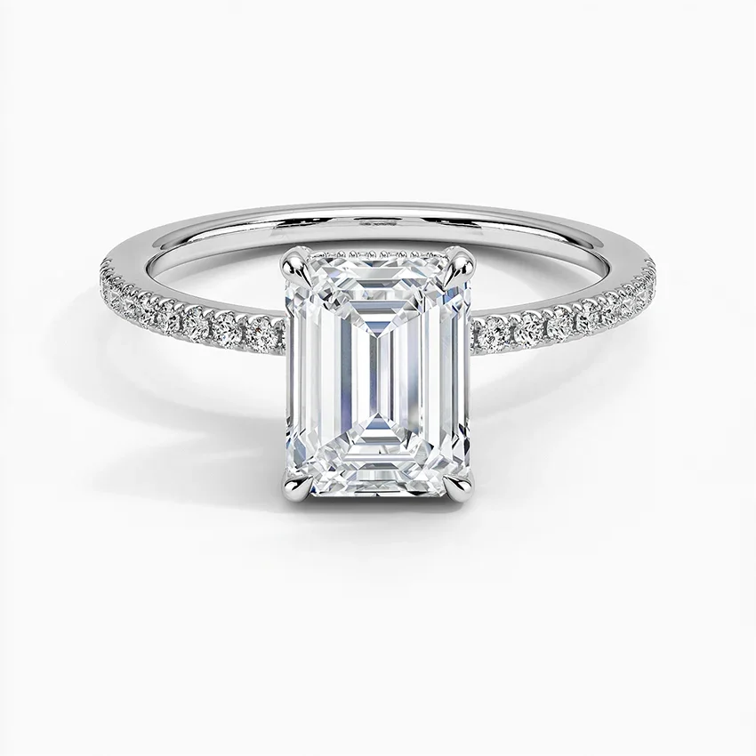 Viviana Ring with 1.5ct Emerald Lab Diamond