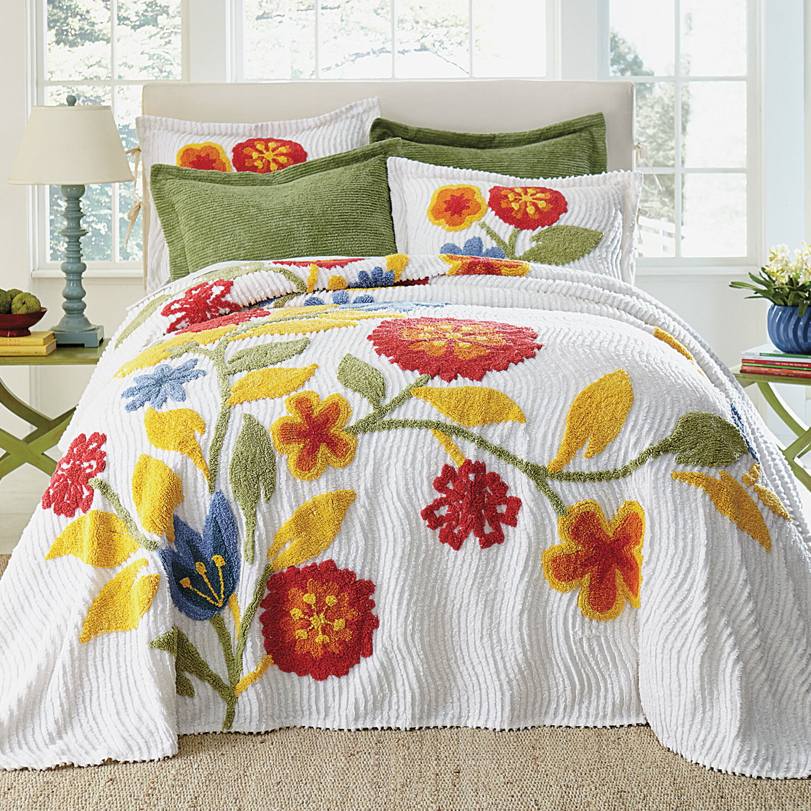 Bloom Chenille Bedspread\ufeff