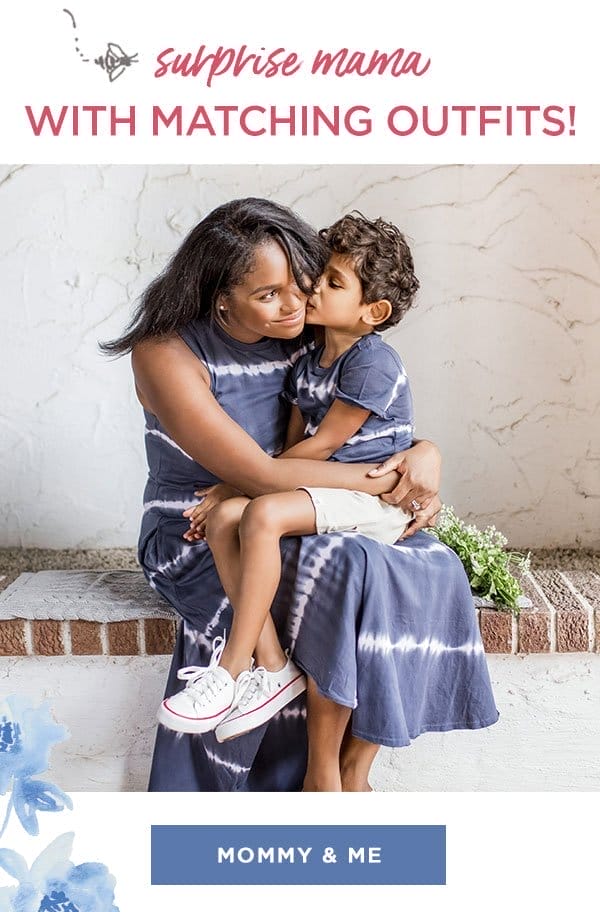 Surprise mama with matching outfits!