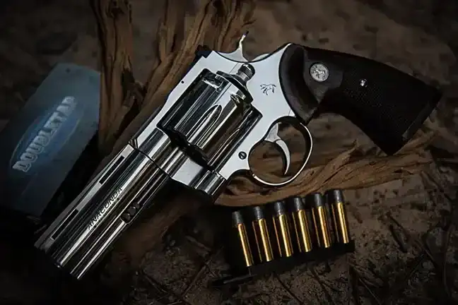 Colt Anaconda 4.25″ — Pocket-Sized Power