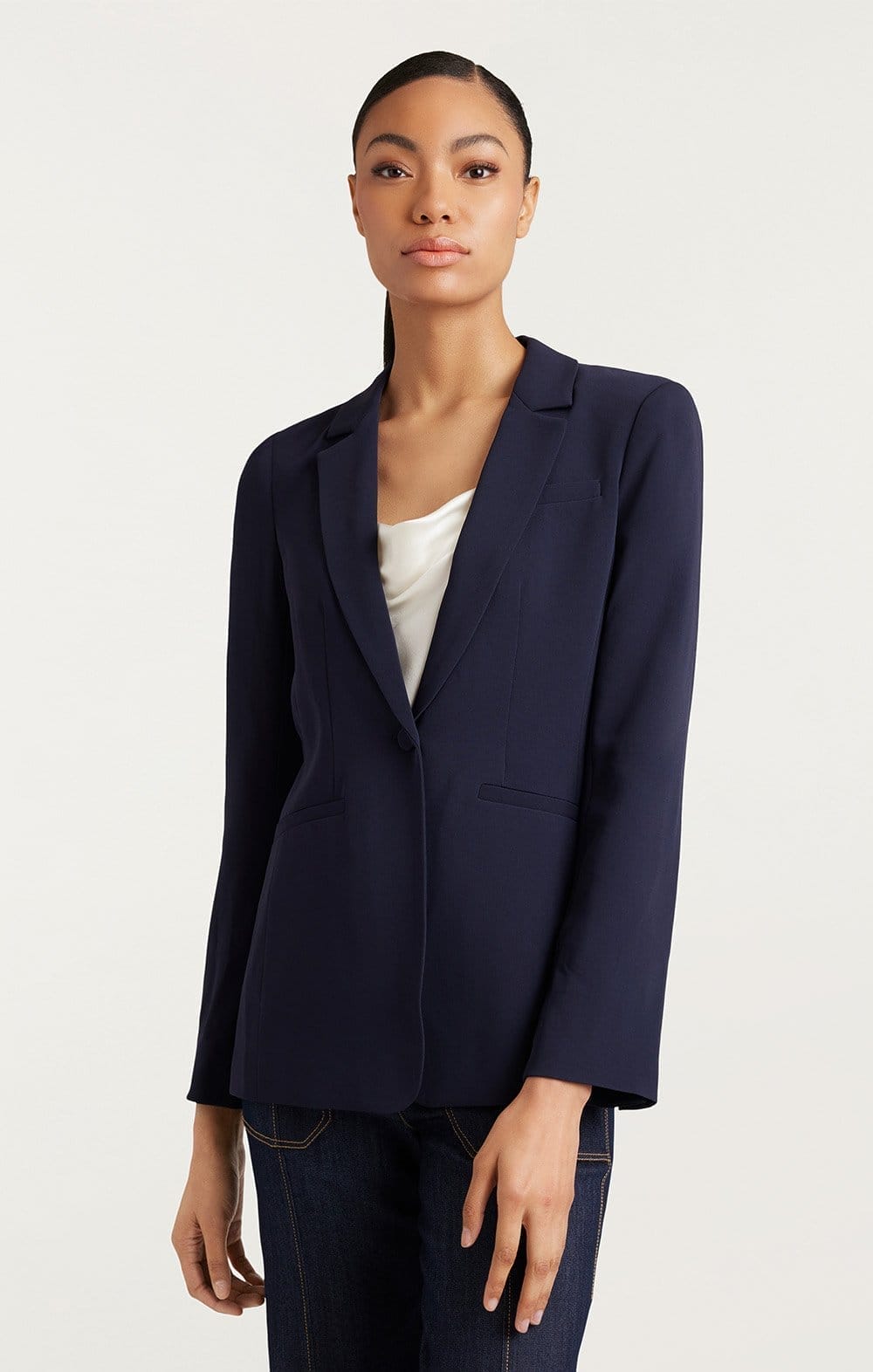 https://cinqasept.nyc/collections/5-a-7-essentials/products/karlie-blazer-in-navy