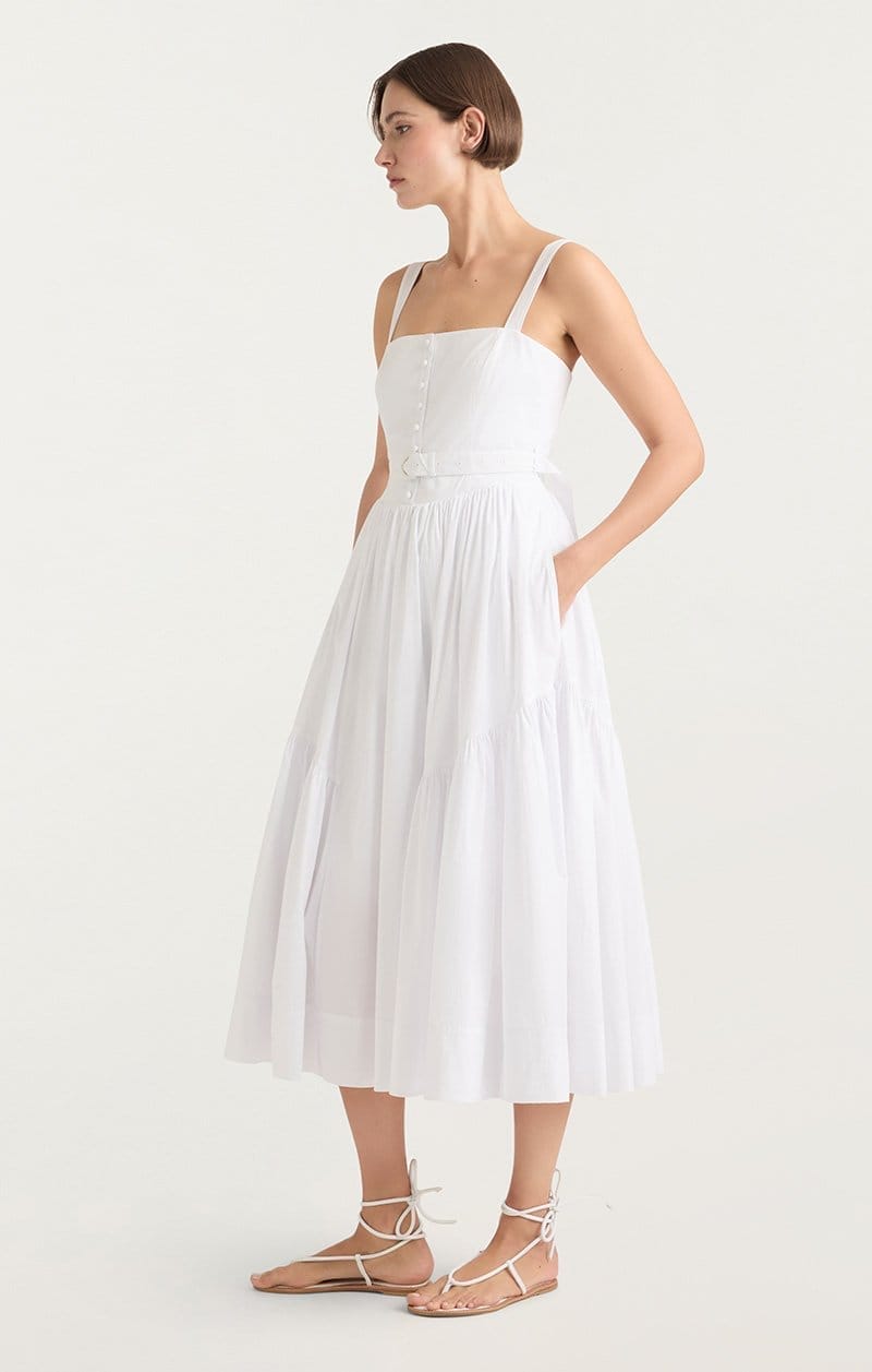 https://cinqasept.nyc/collections/summer-2024/products/amber-dress-in-white