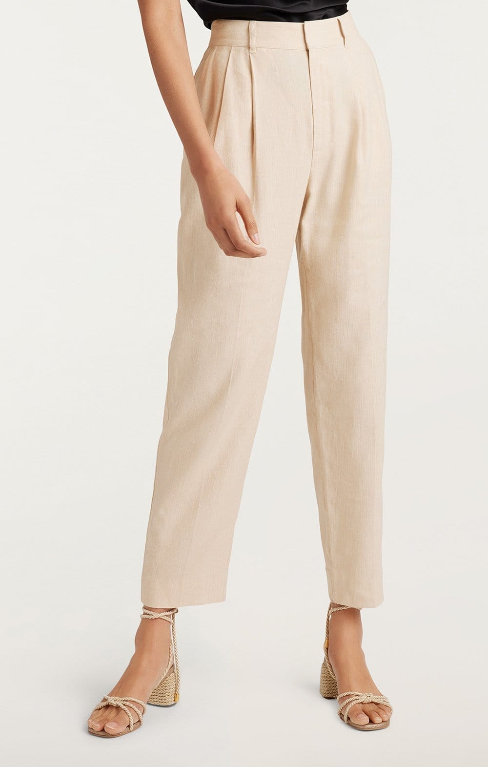 https://cinqasept.nyc/products/arlene-pant-in-khaki