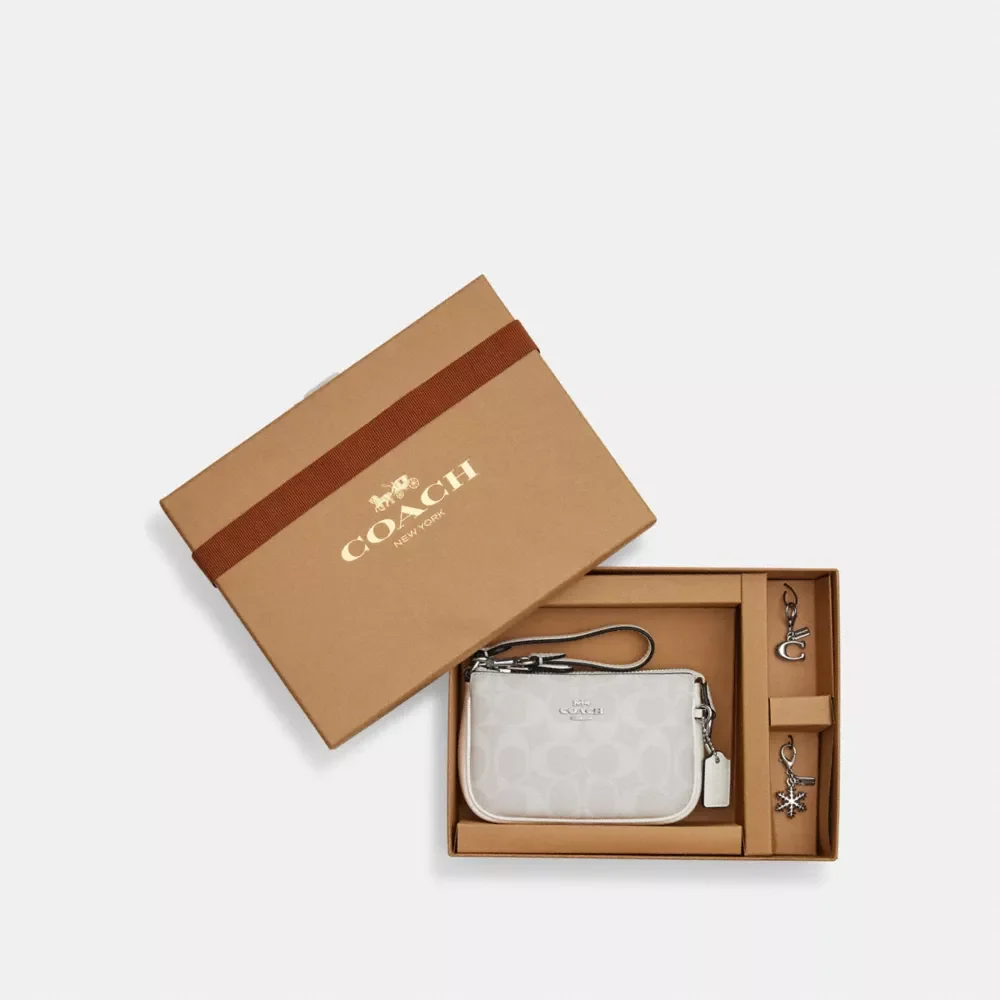 Boxed Nolita 15 In Signature Canvas