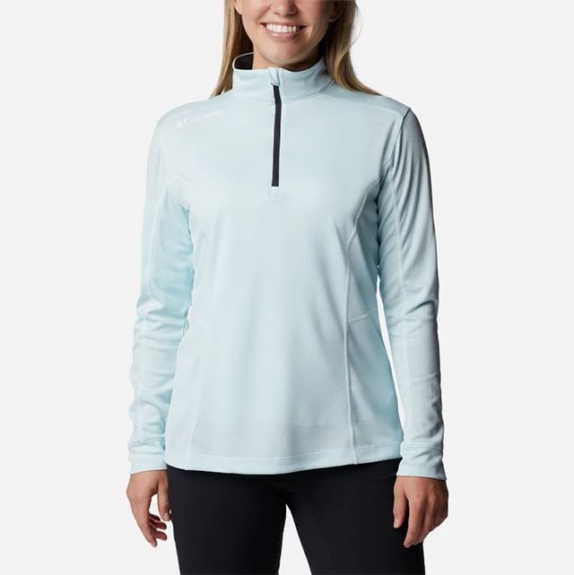 Woman in golf pullover. 