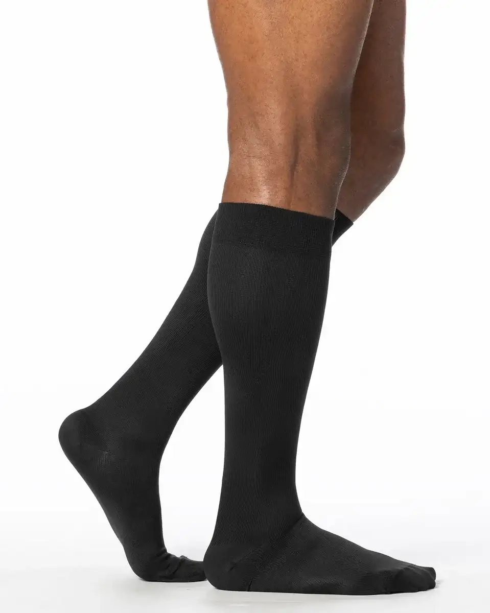 Image of Sigvaris 970 Dynaven Series Men's Closed Toe Knee Highs 20-30 mmHg - 922C