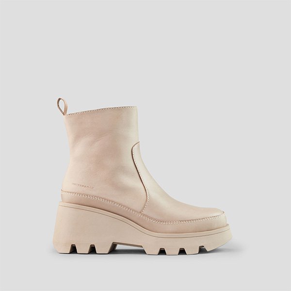 Villa Leather Wedge Waterproof Boot with PrimaLoft® in Cream