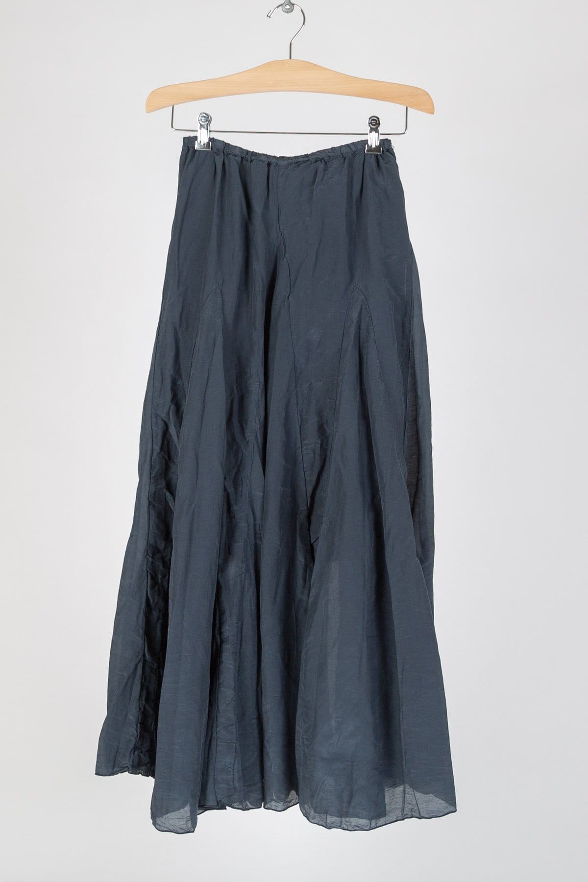 Ankle length A-line skirt with inset godets. Elastic waist in cottonsilk