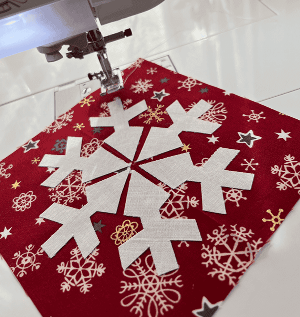 Going LIVE: Snow Season Table Runner with Colleen Tauke