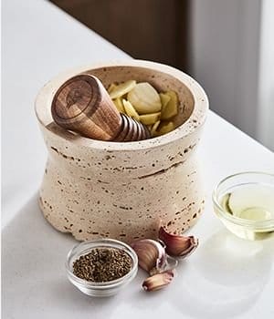 Bu Mortar and Pestle