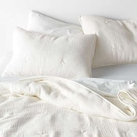 Aire Crinkle Cotton Linen Blend comforter