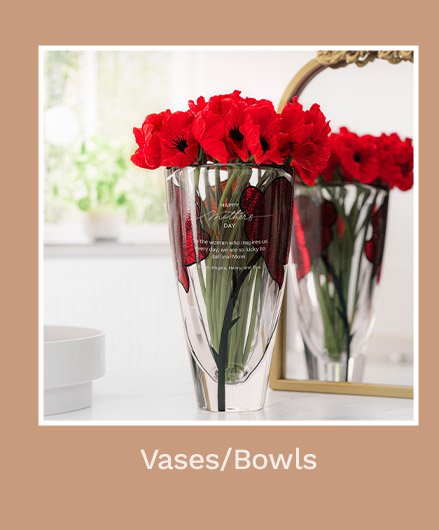 Vases/Bowls.