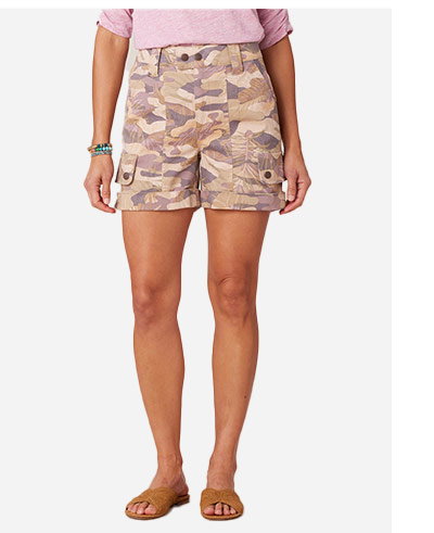 "Ab"solution Skyrise 4.5" Inseam Double Button Camo Print Cargo Short