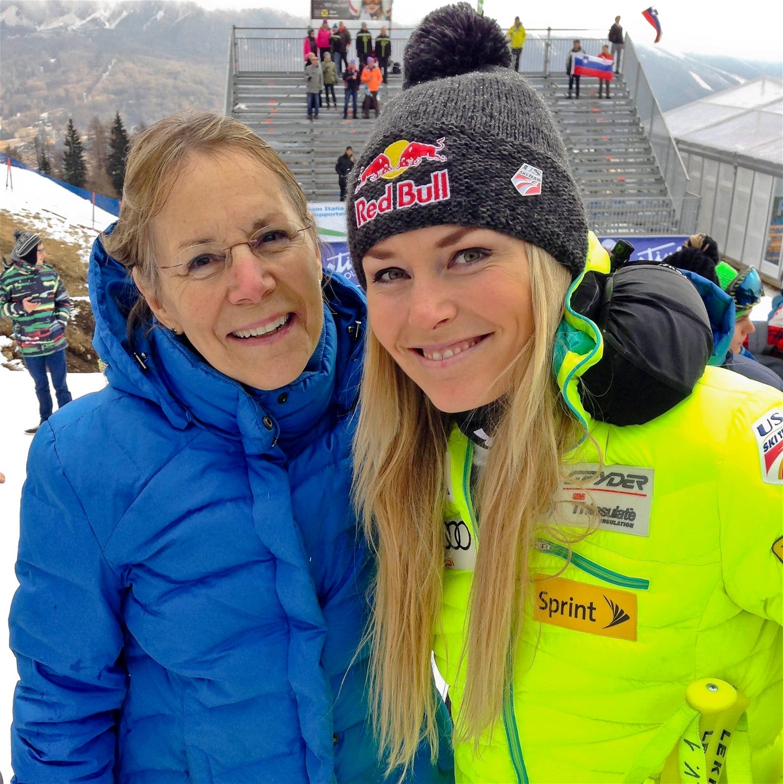 “When I’m home, I let myself cry and I don’t try to stop,” Vonn tells ELLE. 