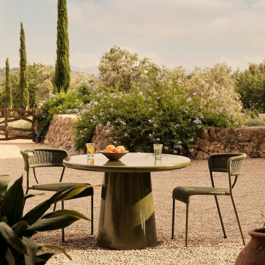 The Best Outdoor Furniture for a Stylish Summer Patio