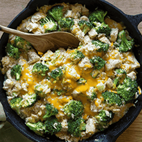 Cheesy Chicken, Broccoli, & Rice Skillet