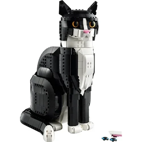 LEGO Ideas 21349 Tuxedo Cat