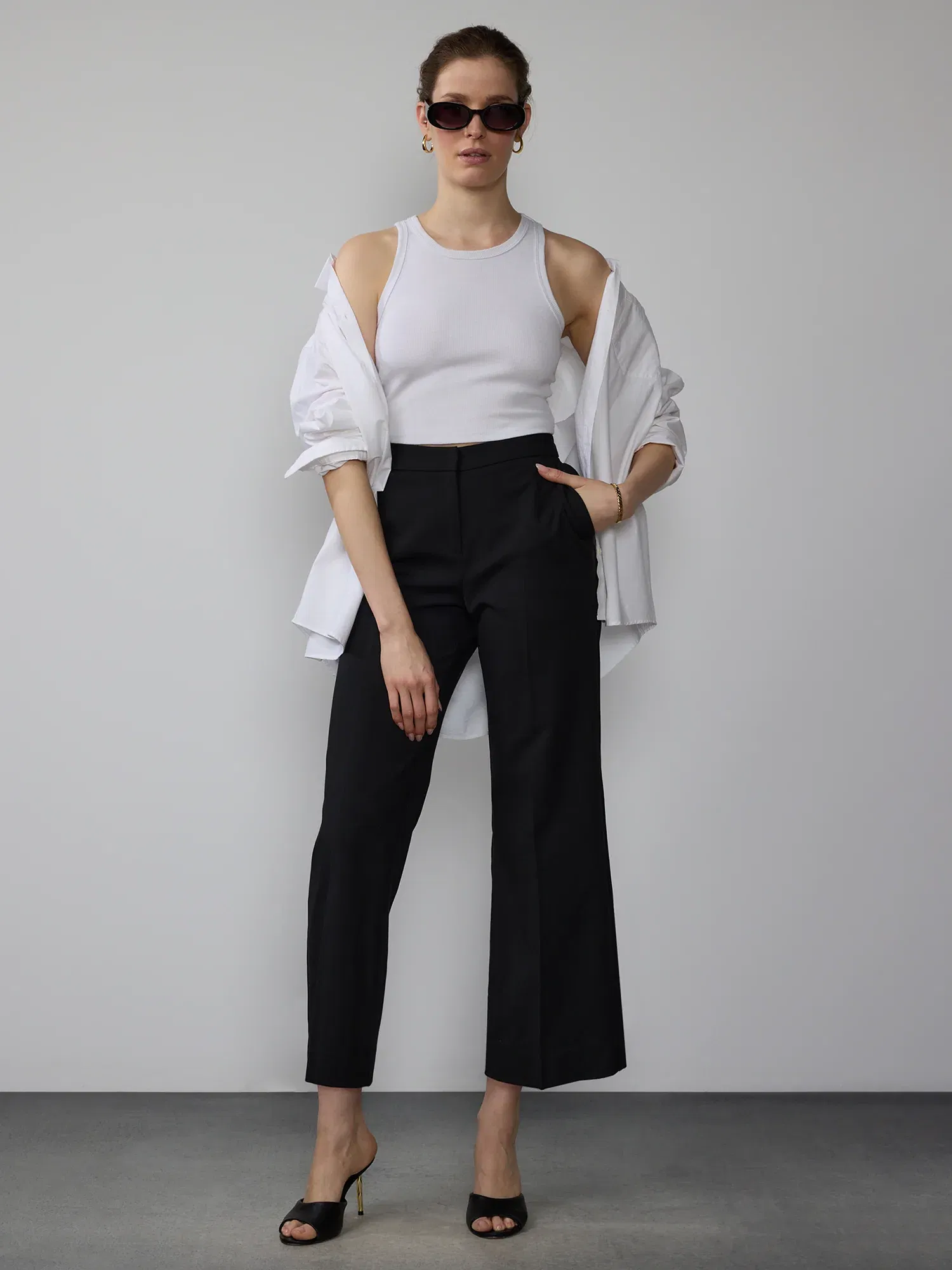 Essential High Rise Wide Leg Pants