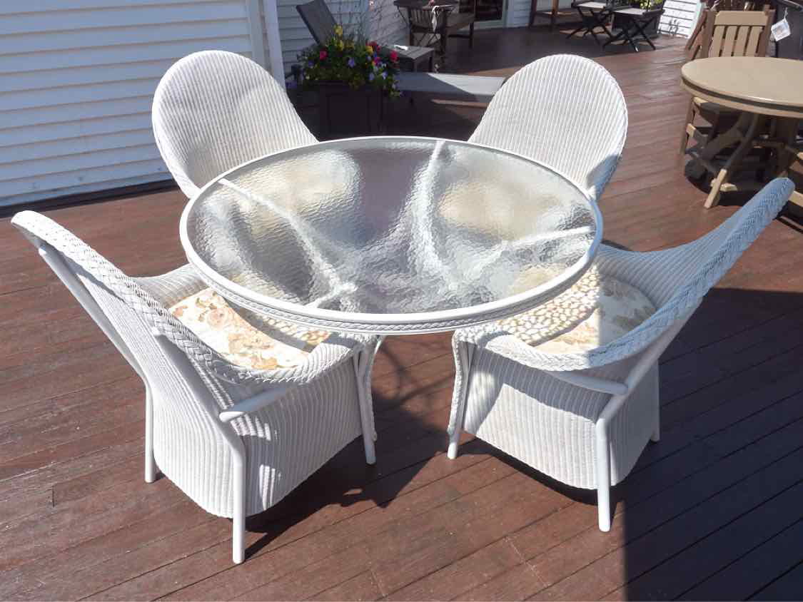 Glass Top Round Outdoor White Wicker Table & 4 Wicker Chairs With Cushions