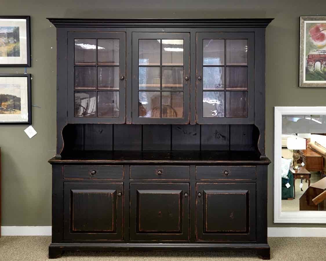  James Dew & Sons Rustic Hutch in Black Rub-Thru Finish 