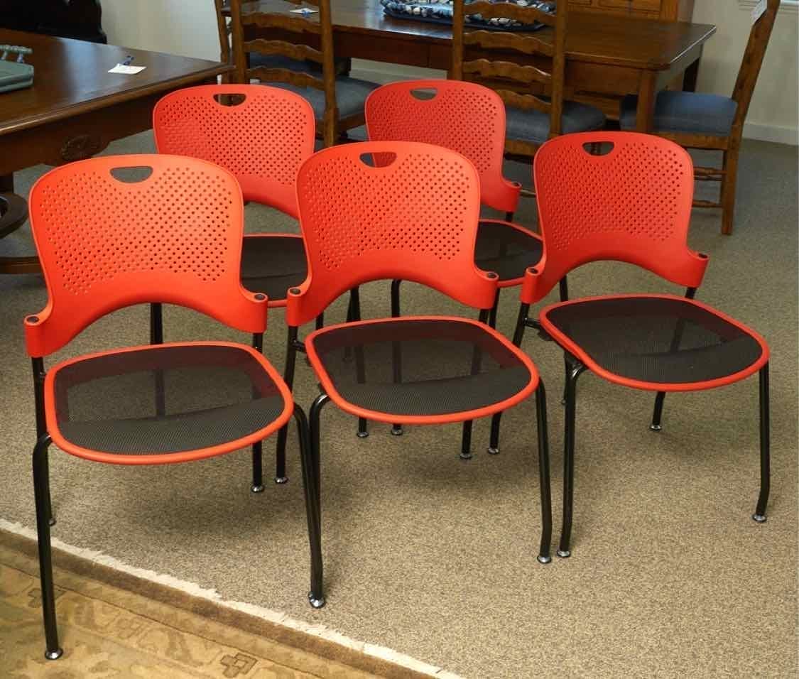  Set of 5 Herman Miller Caper Stacking Chairs in Red 