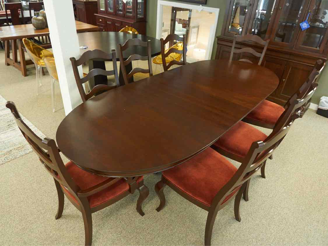 West Brothers Furniture Dining Table & Set of 8 Chairs