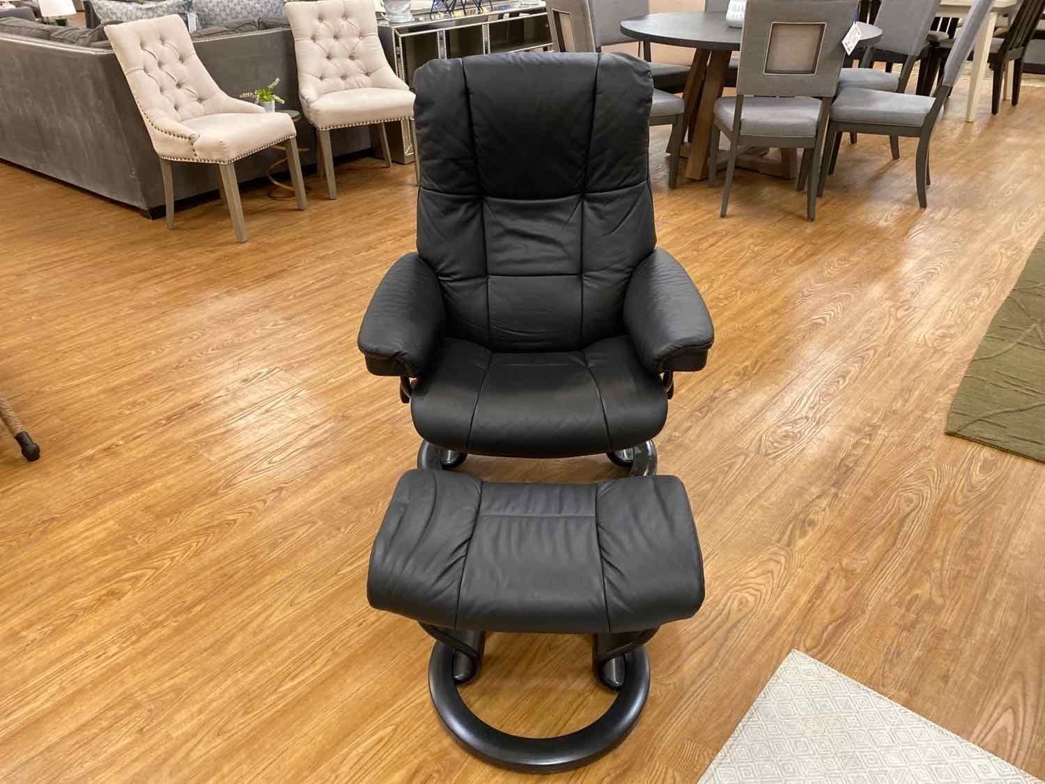  Ekornes Black Leather Stressless Swivel Chair w/ Ottoman 