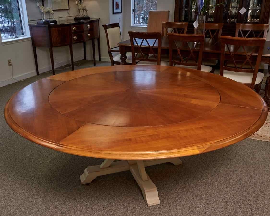  Grange Louisiane Expanding Round Pedestal Dining Table in Cherry & Antique White 