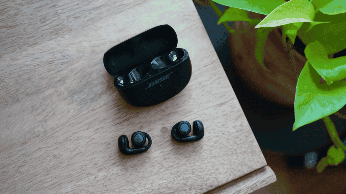 You’ve Never Seen Wireless Earbuds Like These (And I Kind of Love Them)